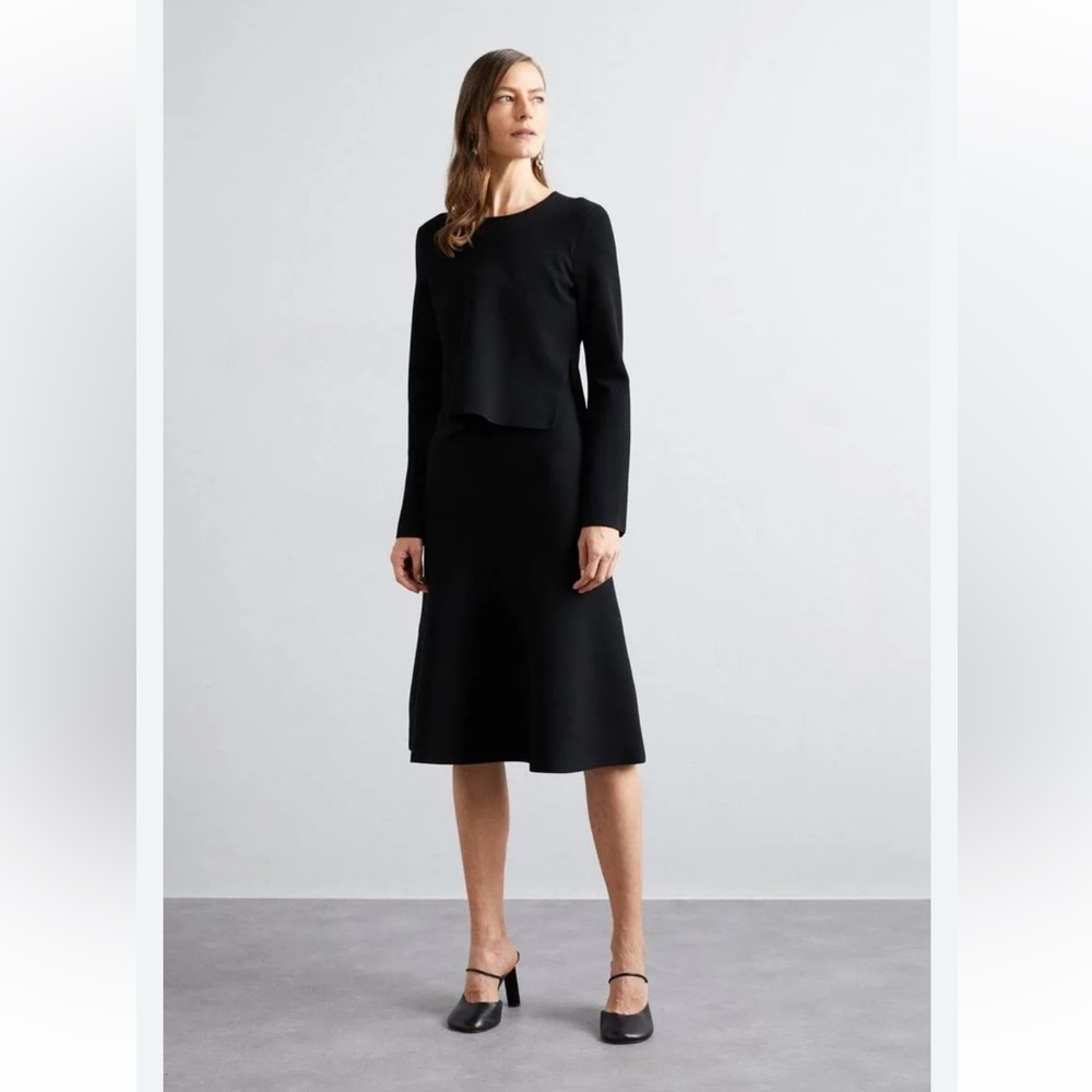 Theory Layered Trumpet Dress in Crepe Knit Black